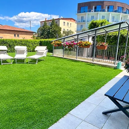 Rossini Apartman Bardolino
