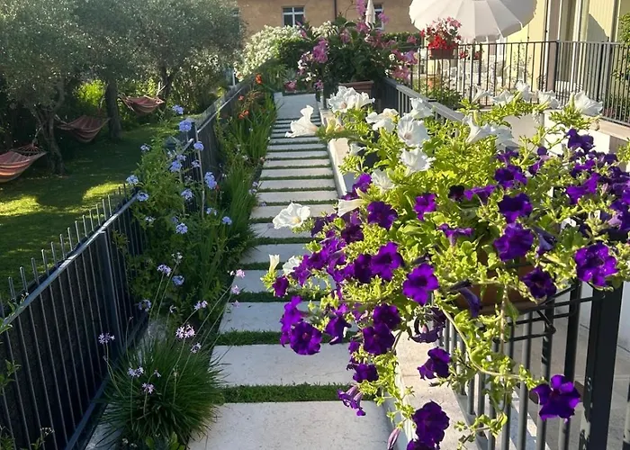 アパート Rossini